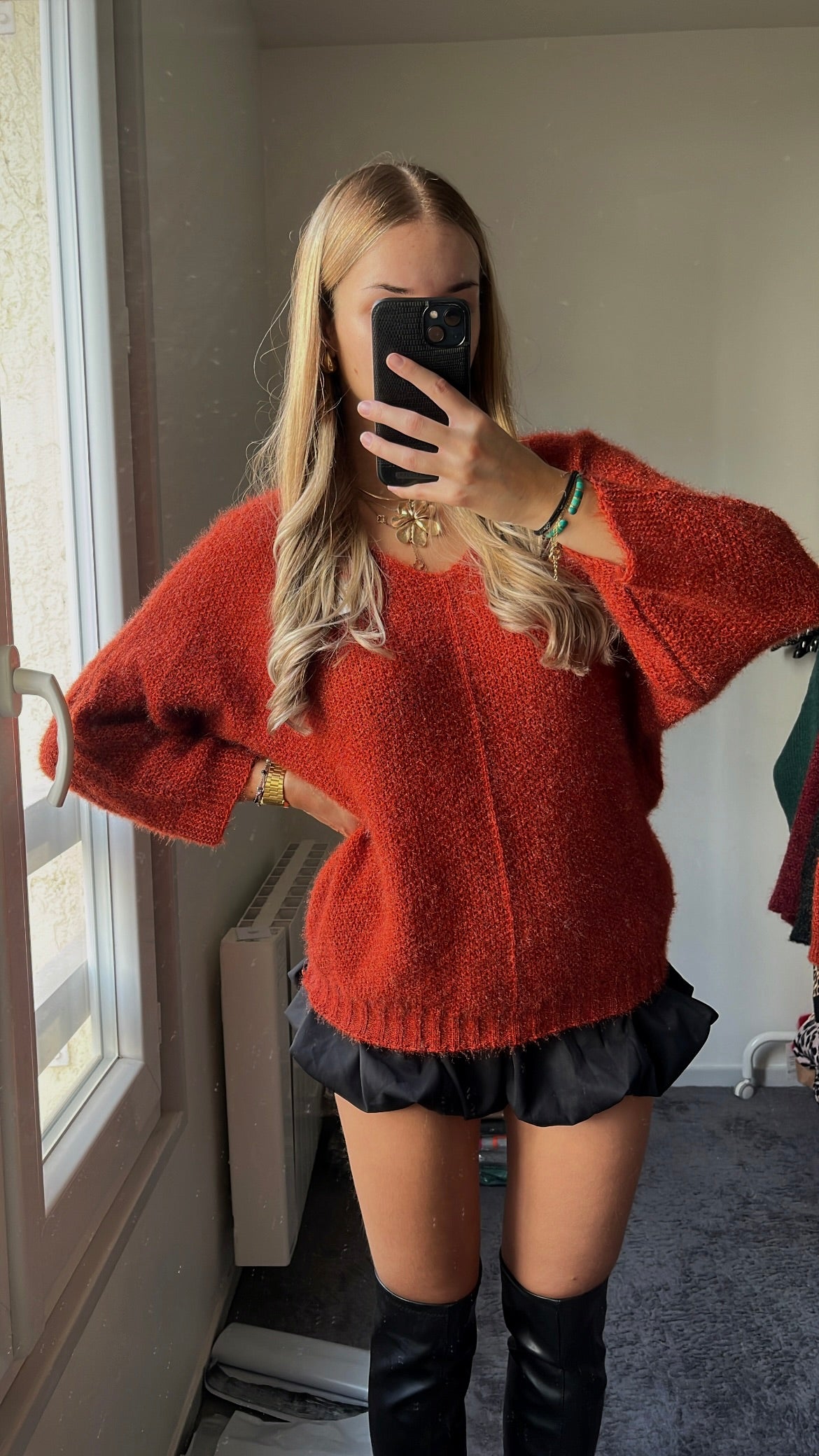 PULL ORANGE / ROUGE